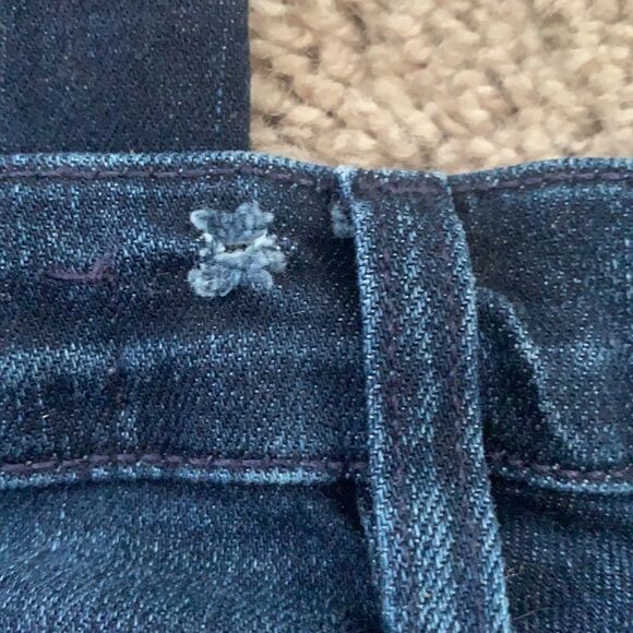 Size 27 Dark Blue Hudson Jeans, braided Design on Side - Picture 6 of 8